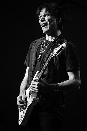 Steve Vai